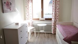 3 Schlafzimmer, Zimmersafe, Bügeleisen/Bügelbrett, WLAN
