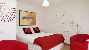 Cots/infant beds, free WiFi, linens