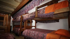Free WiFi, linens