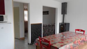 Réfrigérateur, micro-ondes, four, fourneau de cuisine