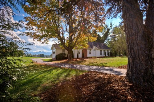 Best Lake Junaluska Cottages For 2020 Find Cheap 80 Cottage