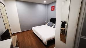 Soundproofing, iron/ironing board, free WiFi