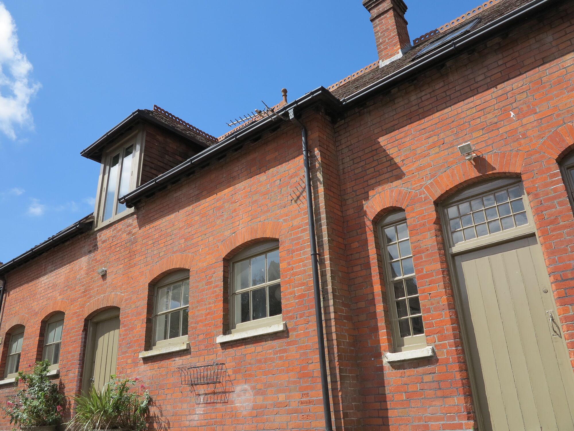 Beautiful Large Cottage With 12 Bedrooms For Up To 38 People In New Forest In Lyndhurst Expedia