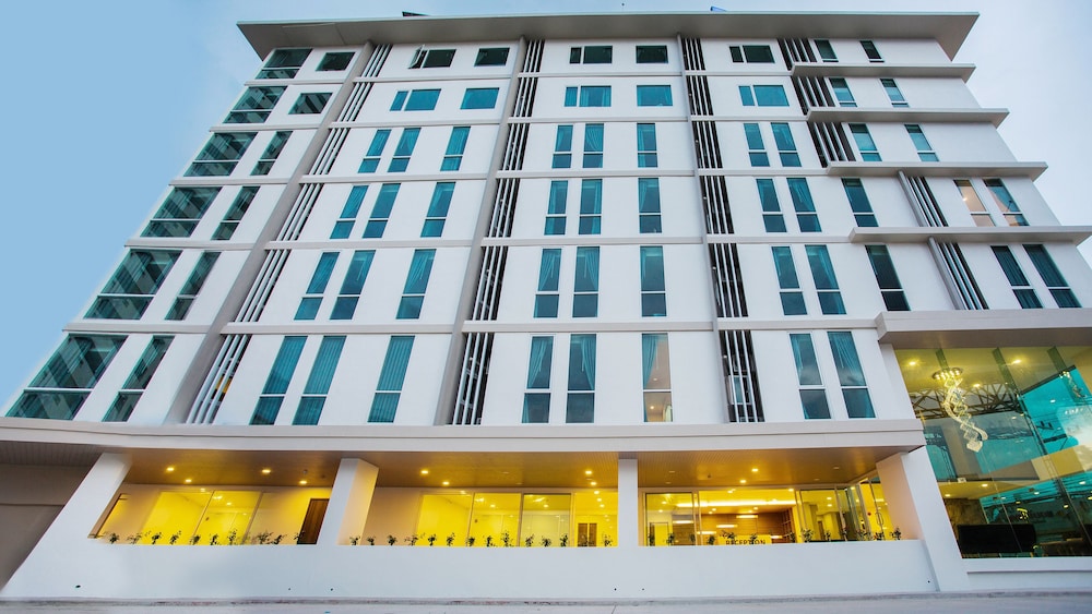 B2 Hat Yai Premier Hotel in Hat Yai Best Rates & Deals on Orbitz
