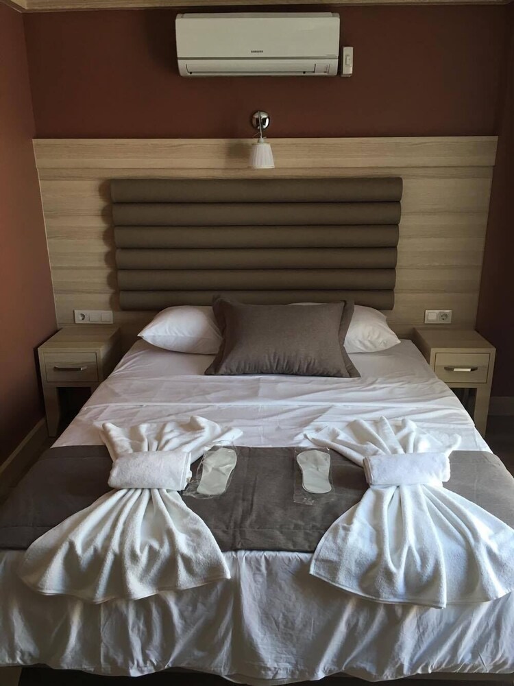 Al Khaleej In Istanbul Hotel Rates Reviews On Orbitz