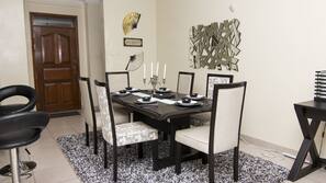 Restauration dans la chambre