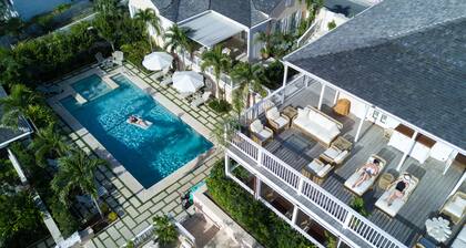 Eleven Experience - Bahama House