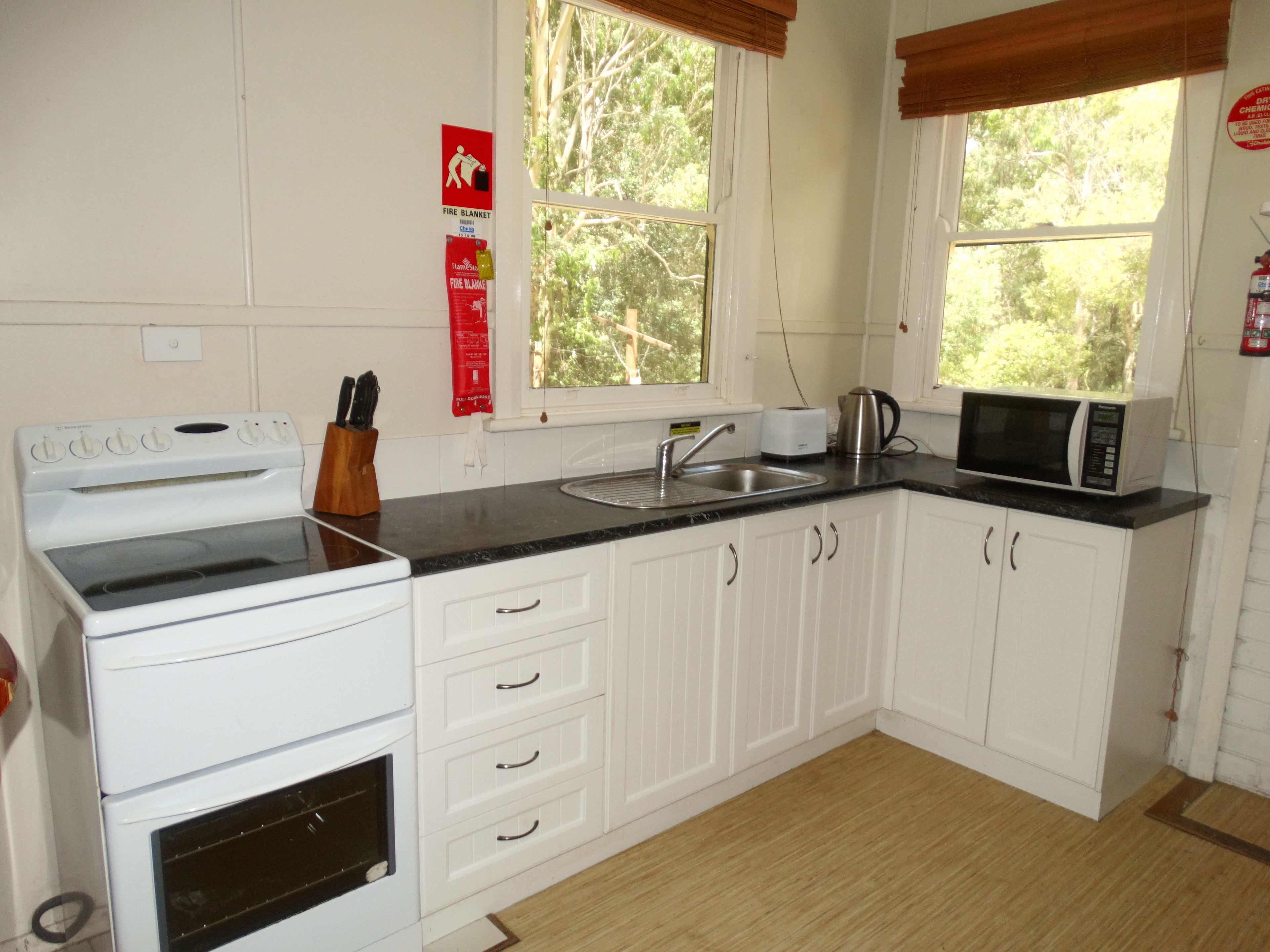 Tuckers Rocks Cottage