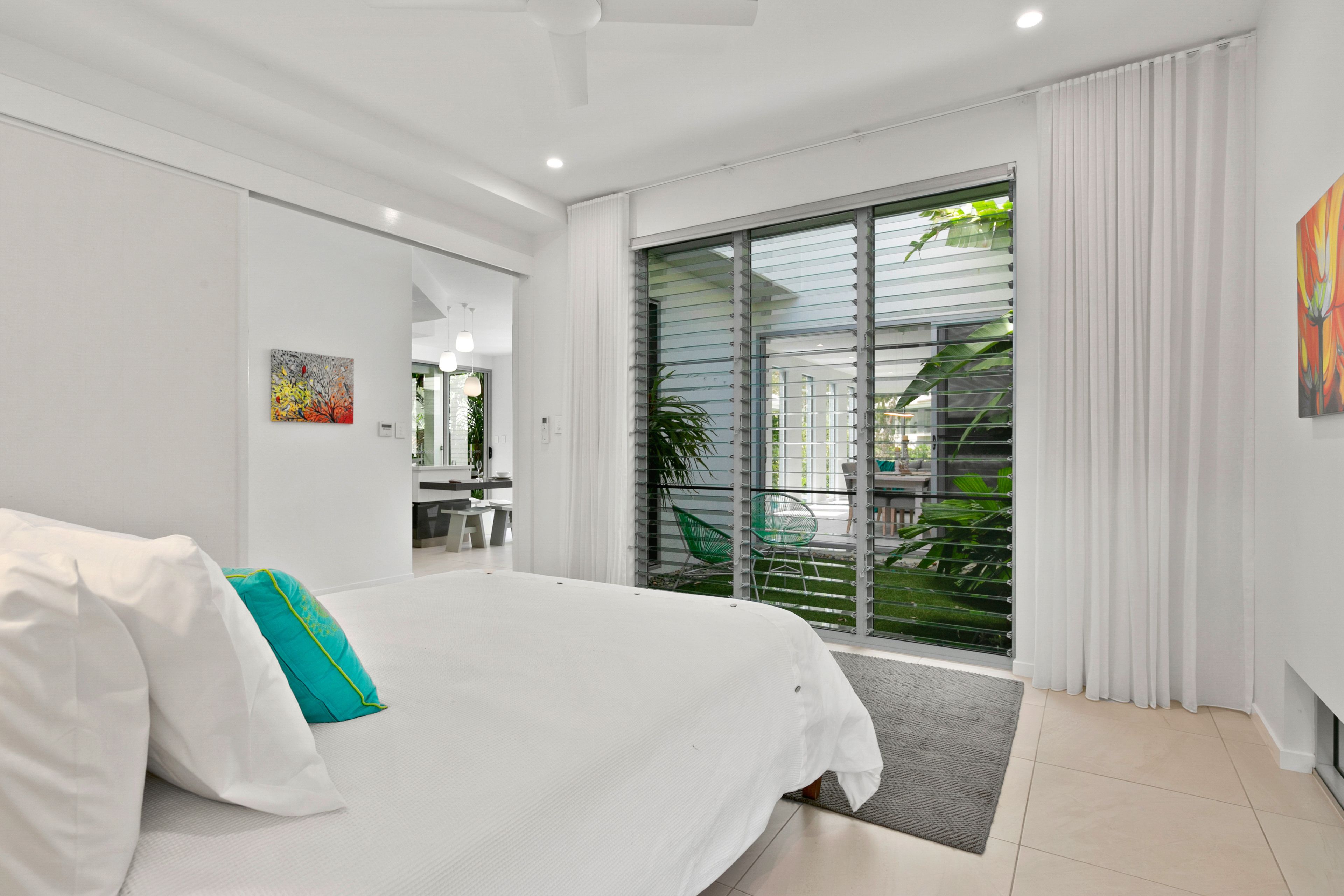 Tranquil Waters - Luxury in Oceans Edge