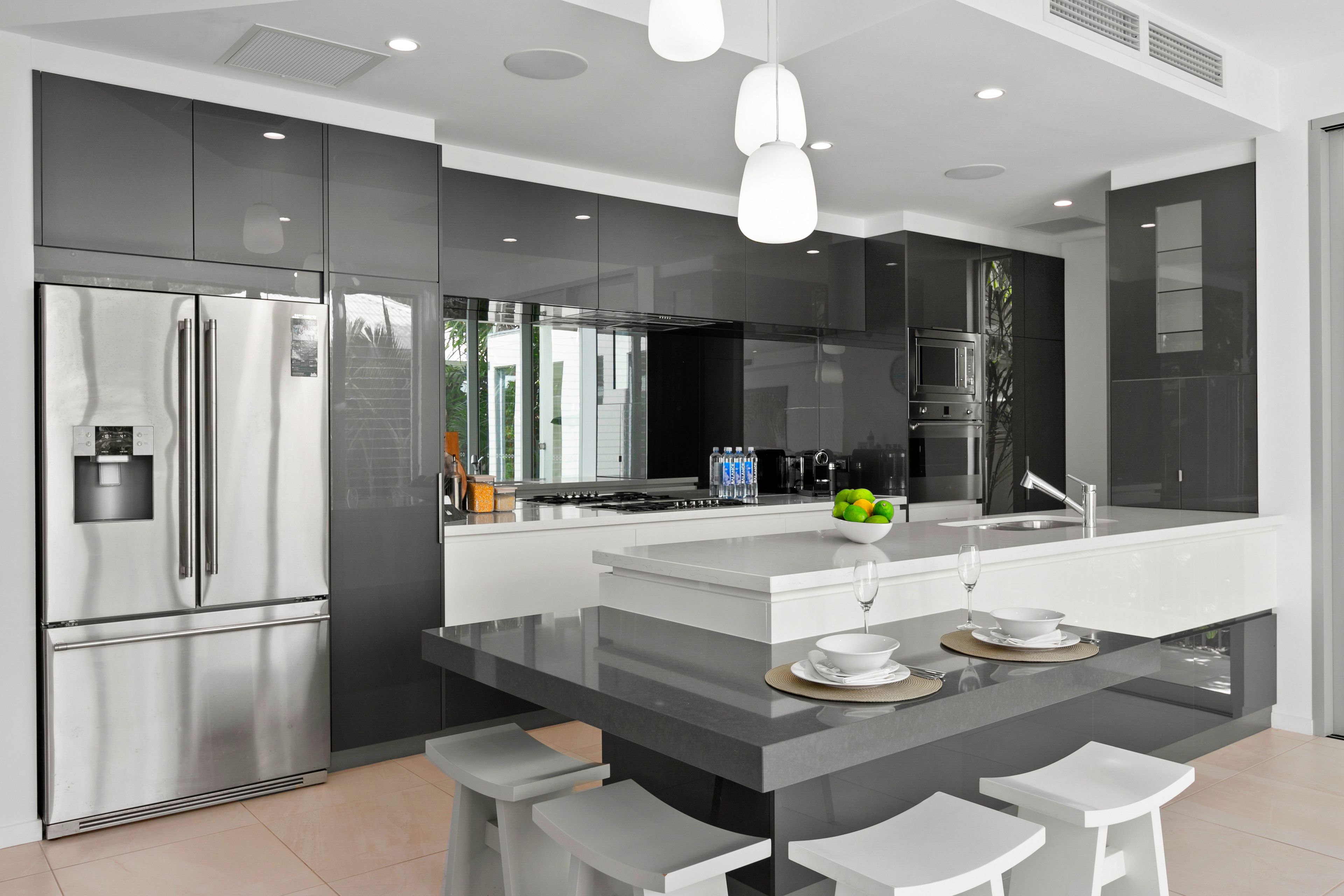 Tranquil Waters - Luxury in Oceans Edge