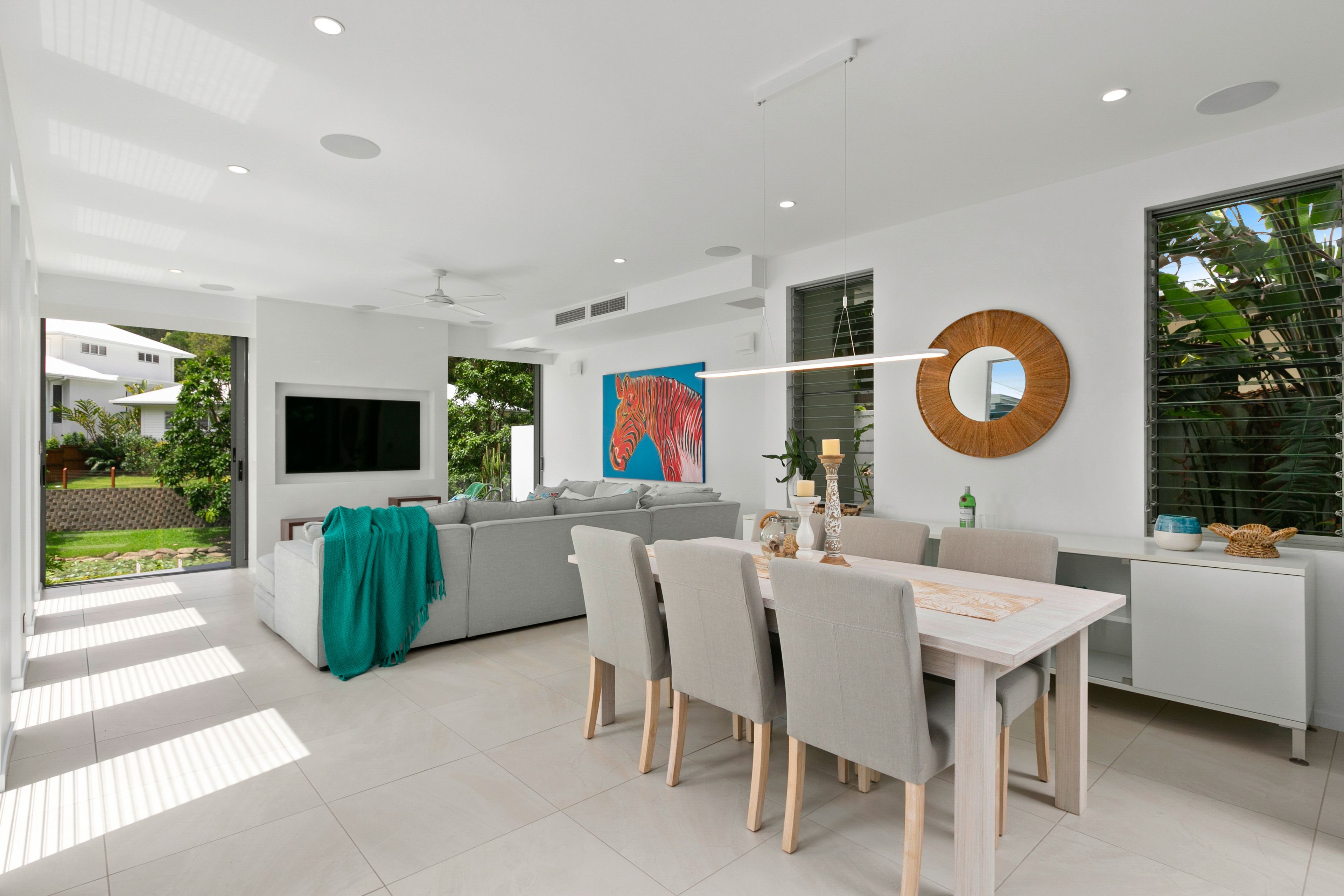 Tranquil Waters - Luxury in Oceans Edge