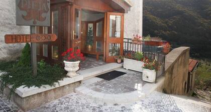Hotel La Pieja