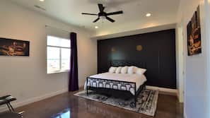 4 bedrooms, iron/ironing board, WiFi, linens