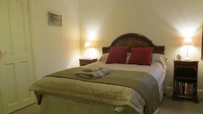 2 bedrooms, iron/ironing board