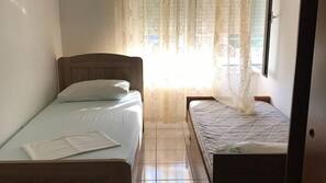 2 bedrooms, Internet, linens