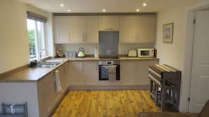 Fridge, microwave, oven, hob