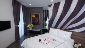 Minibar, in-room safe, desk, soundproofing