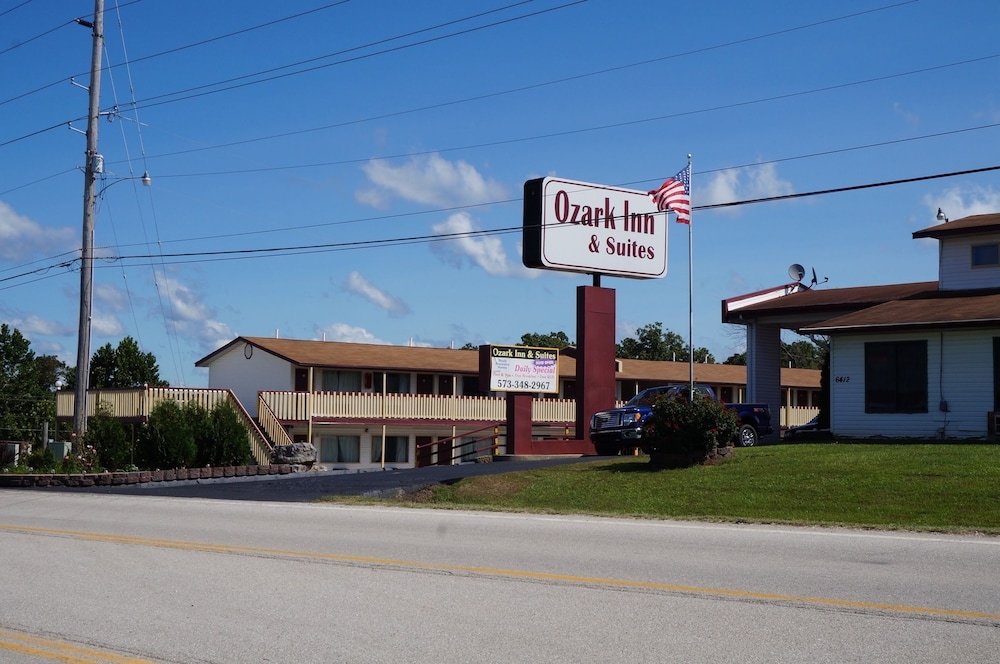 Ozark Inn Suites In Osage Beach Hotel Rates Reviews On Orbitz