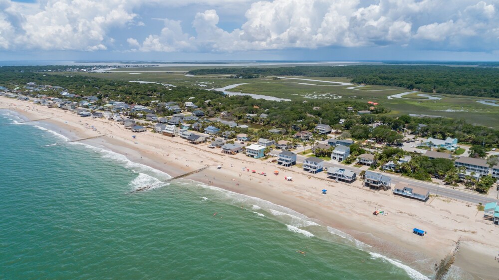 Oceanfront Showplace Island Manor in Edisto Island Best Rates & Deals on Orbitz