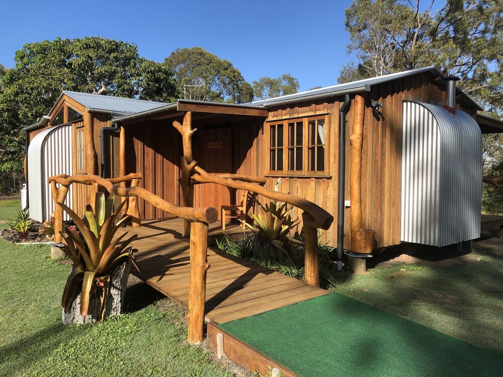 Mango Lodge