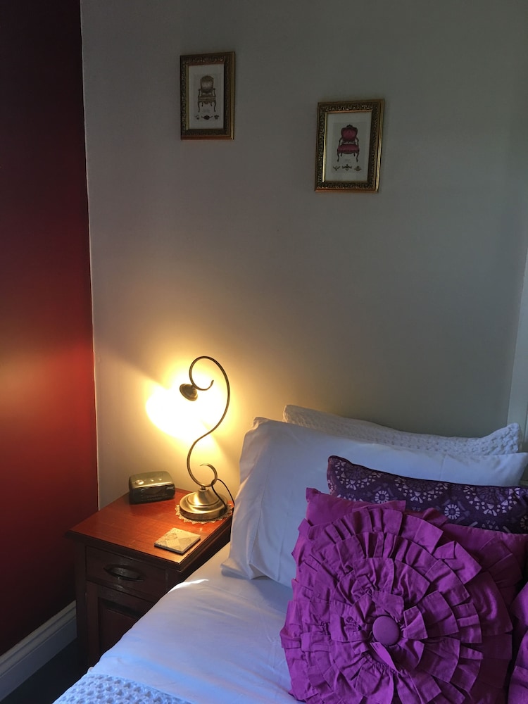 Swan Inn Bed and Breakfast