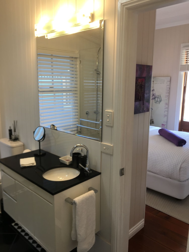 Swan Inn Bed and Breakfast