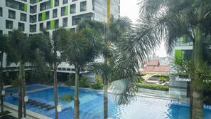 Outdoor pool, open 6:30 AM to 7:00 PM, sun loungers