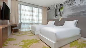 In-room safe, desk, laptop workspace, blackout drapes