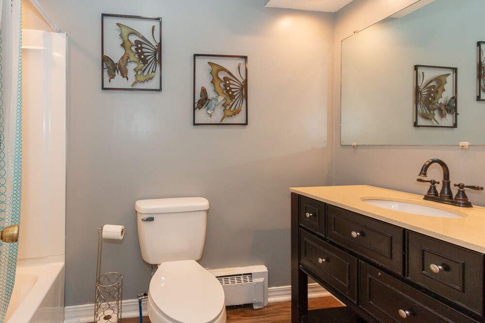 1 night FREE buy 4 get one free