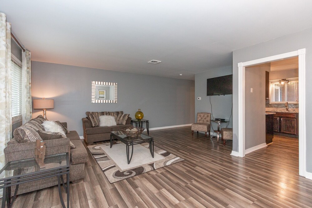 1 night FREE buy 4 get one free