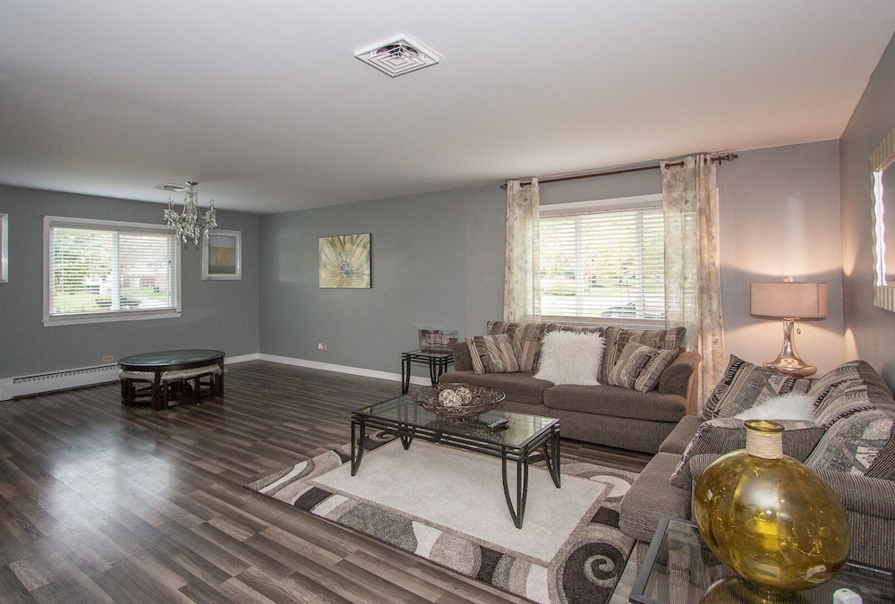 1 night FREE buy 4 get one free