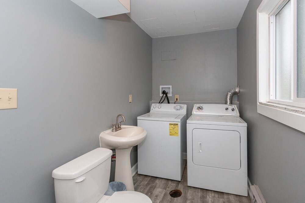 1 night FREE buy 4 get one free