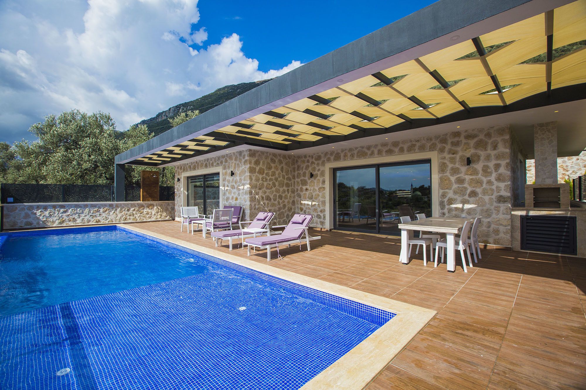 Balayi Villalari Heryer Villam Yazlik Kiralik Villa Antalya Fethiye