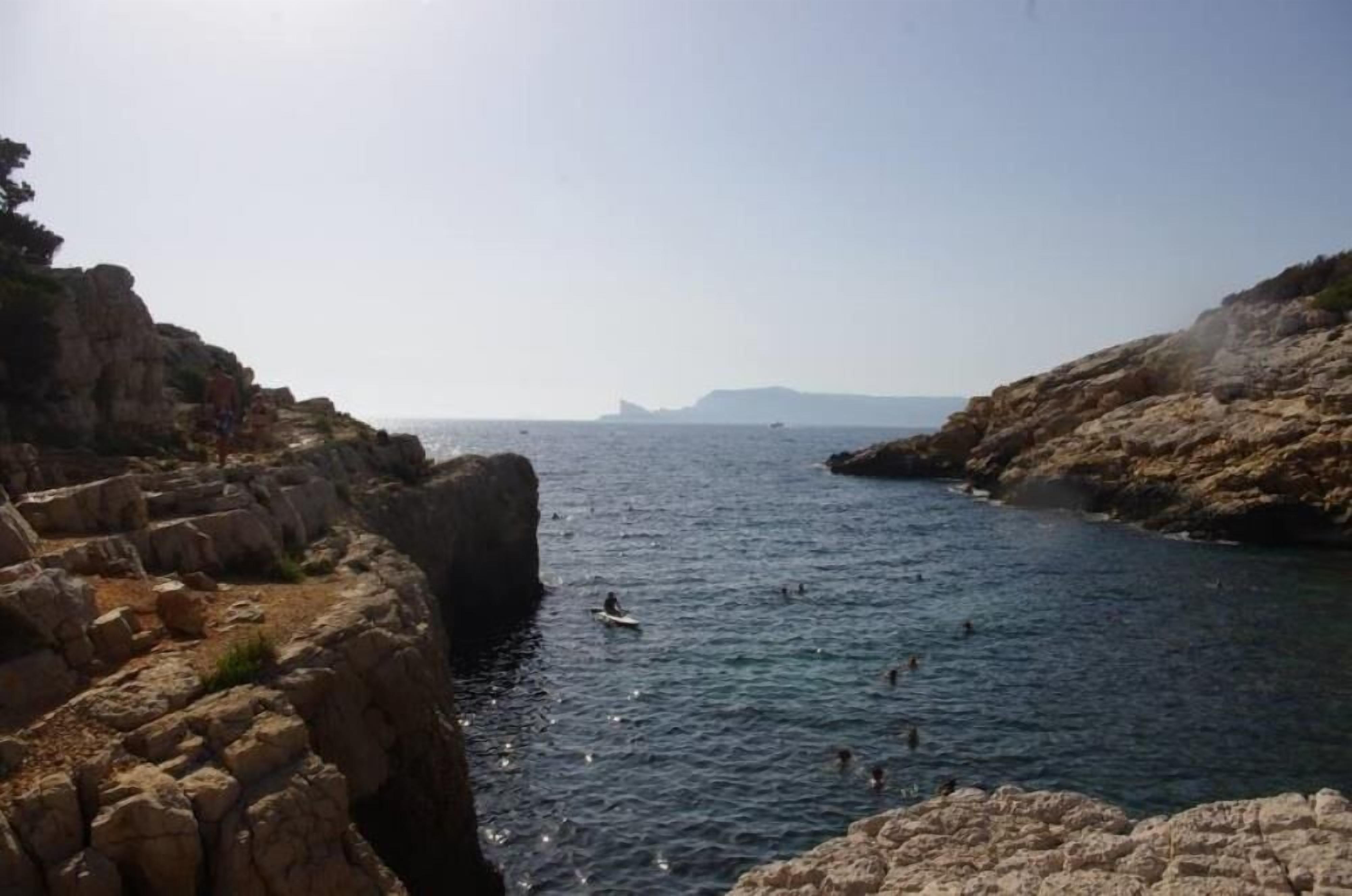 Apartment/ Flat - ST CYR SUR MER in Saint-Cyr-sur-Mer in Bandol, France