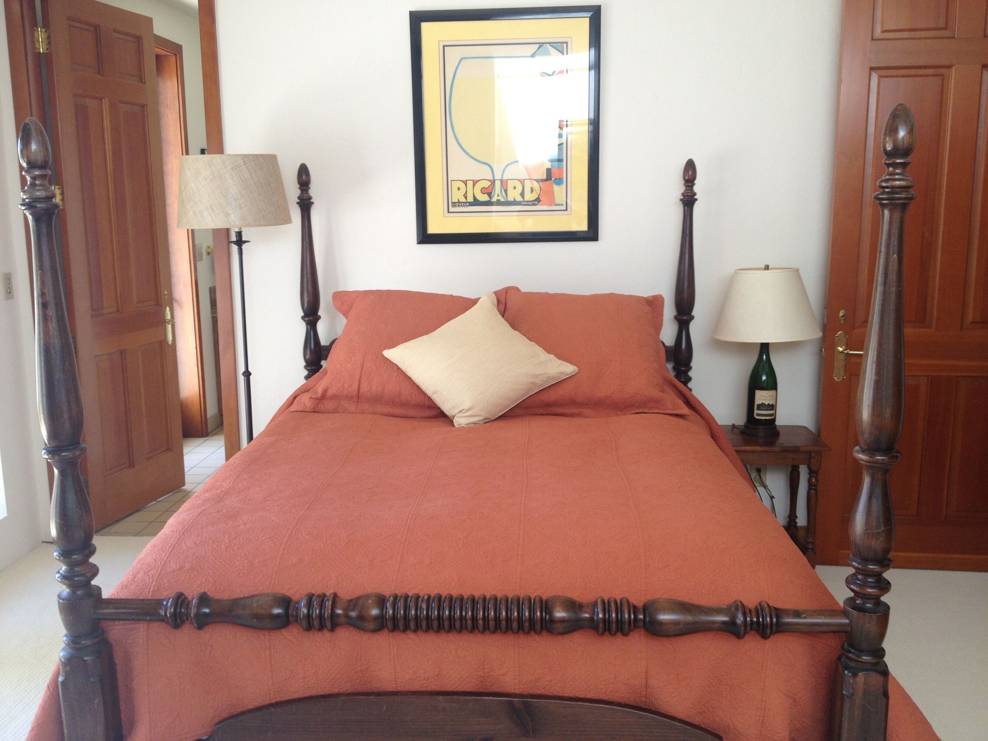 Private Vacation Home in Soledad (Sleeps 10) in Soledad, United States