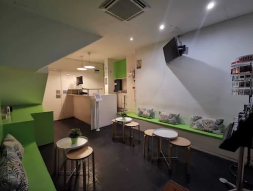 Central & Basic Universitat