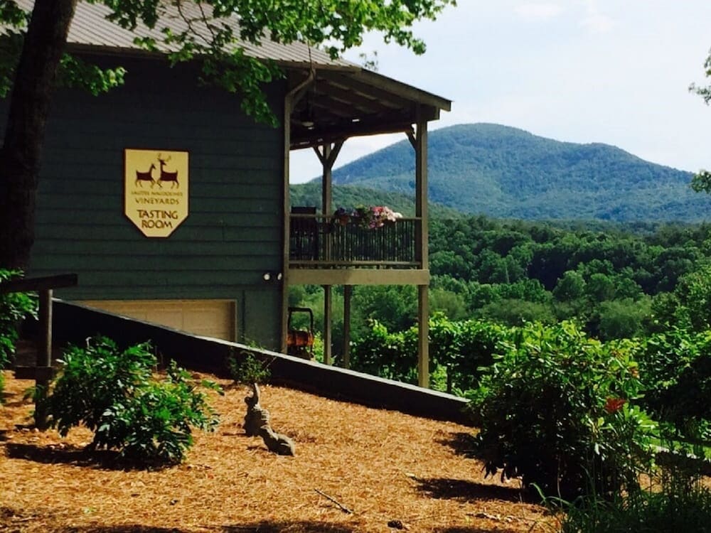Mountain Majesty Luxury CabinBreathtaking Mountain Views Helen/SauteeNacoochee