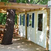 Hotels Near Safari Parc Of Haute Saintonge Guizengeard Find 63 Hotel Deals Travelocity