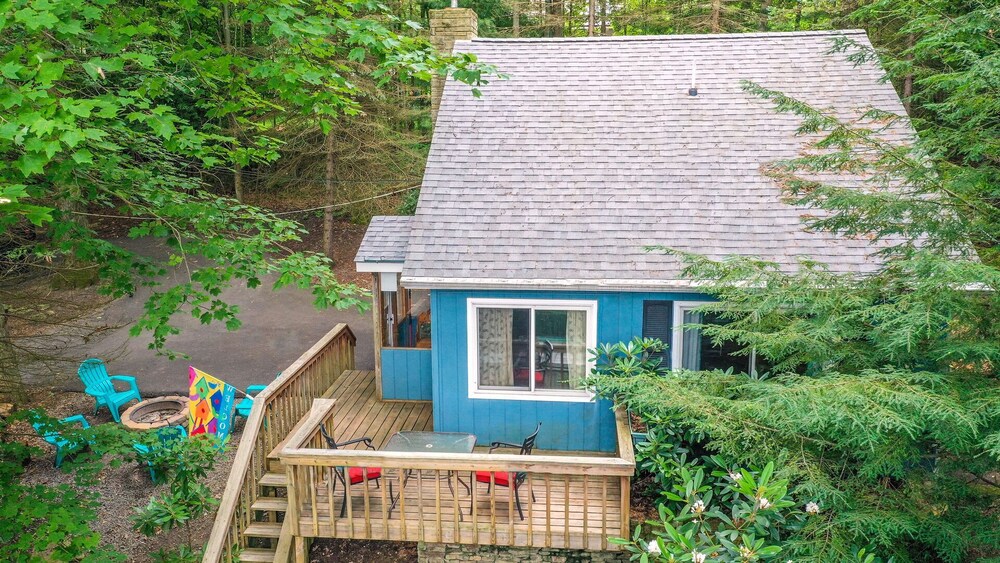 Charming Dog Friendly Dcl Cottage With Outdoor Hot Tub 2019 Room
