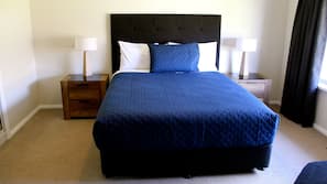 2 bedrooms, individually furnished, iron/ironing board, free WiFi