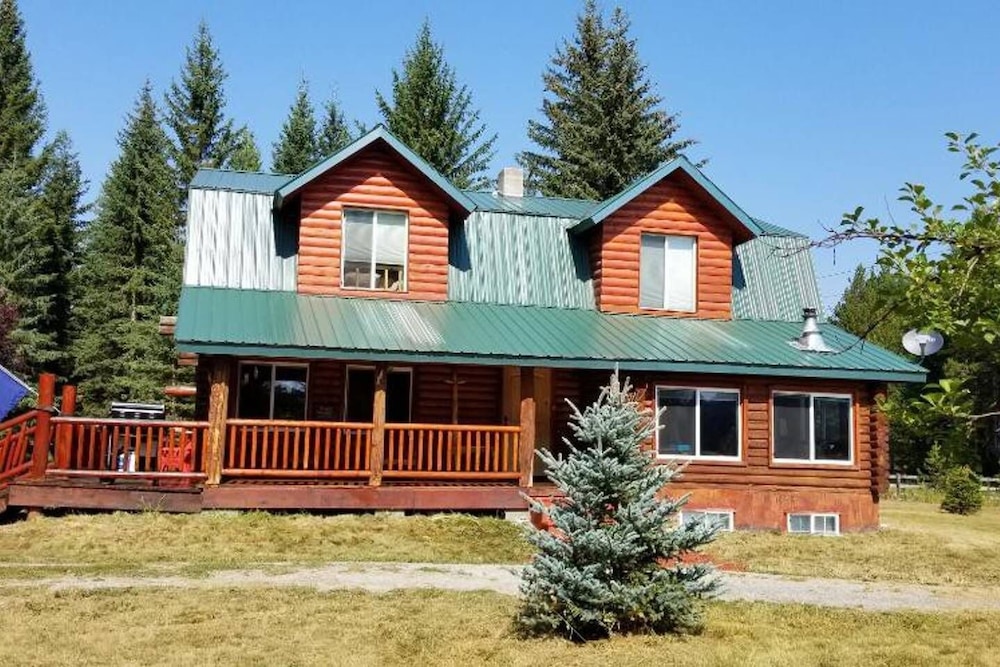 Kc Ranch Charming And Cozy Log Cabin In Beautiful Whitefish