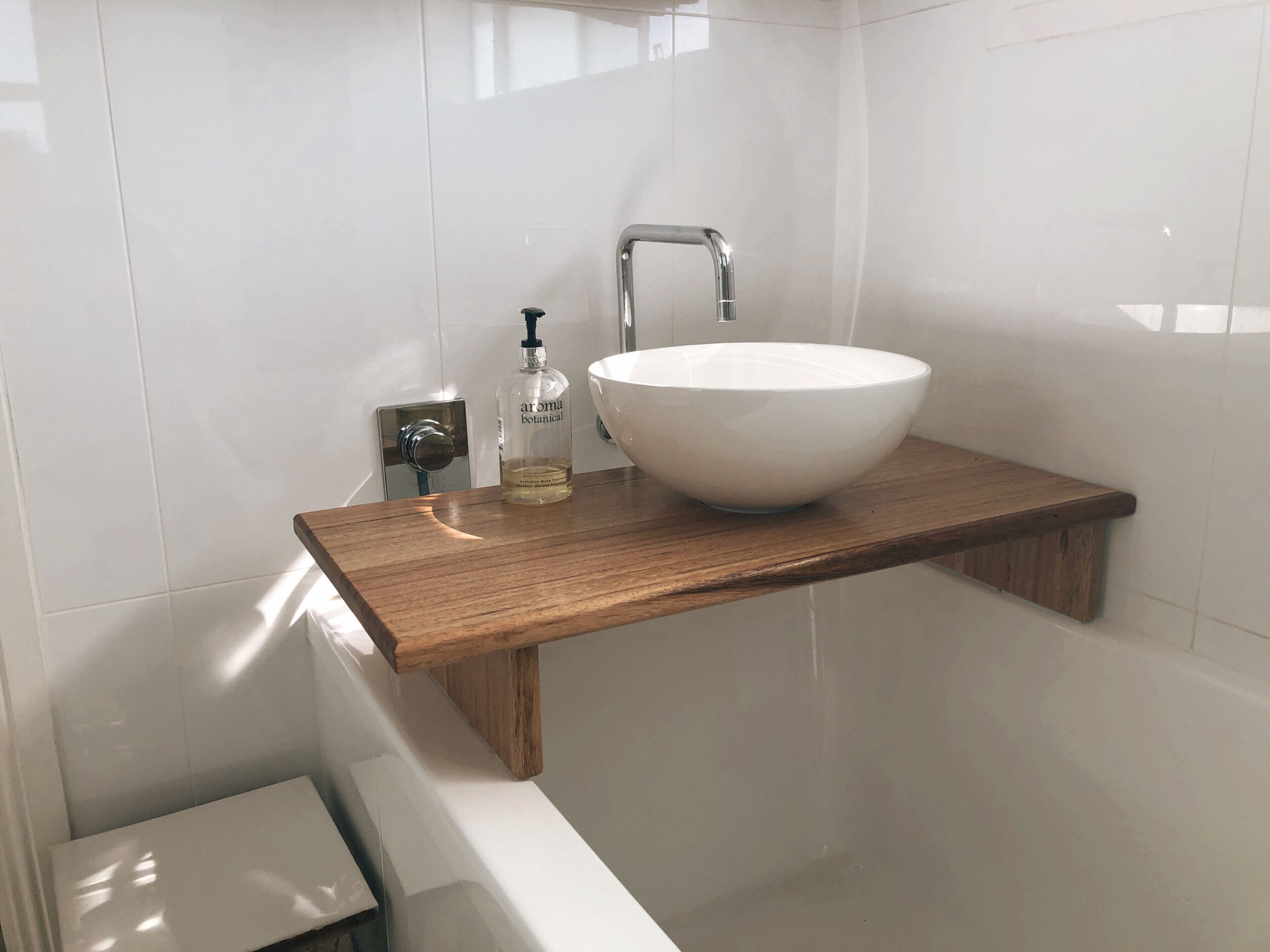 Diggers Beach Villa - 500m to Diggers Beach - 2 Bedroom