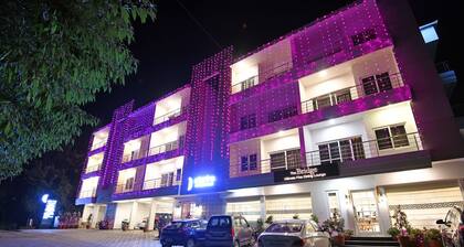 Clarks Residences Bhowali