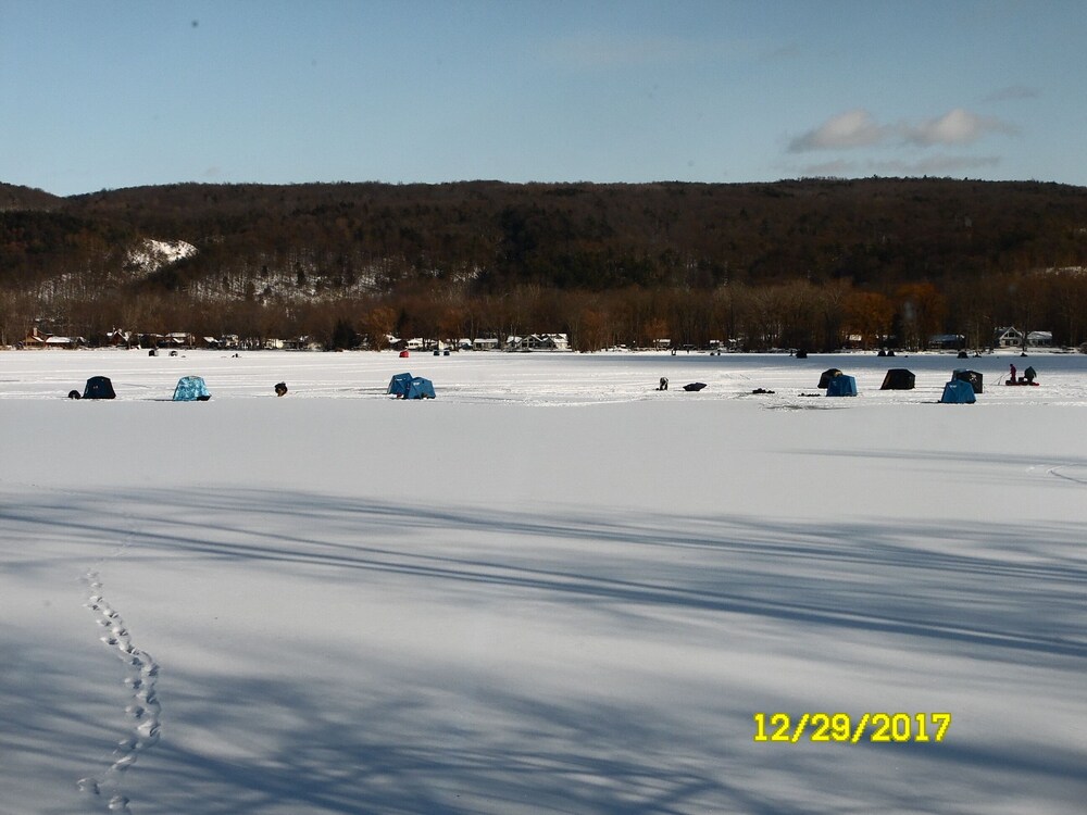 Honeoye Lake Waterfront Cottage in Honeoye Best Rates & Deals on Orbitz