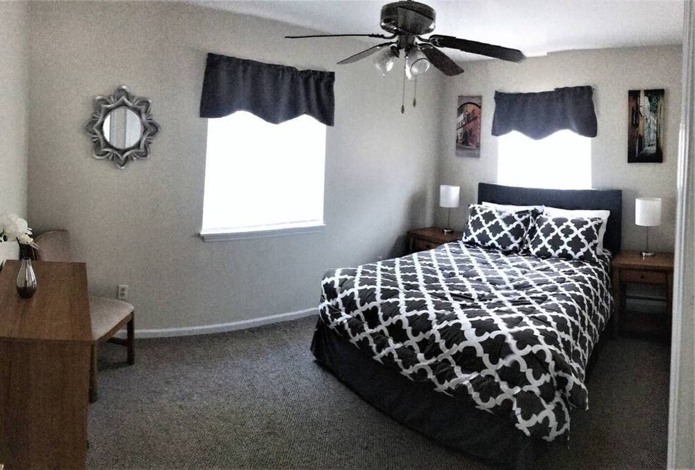 Cozy Lake Retreat with Patio and Fireplace Lake Vrbo