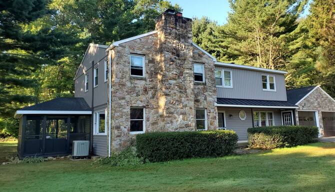 5 Bedroom Private Vacation Home In State College Expedia Vacation Rentals