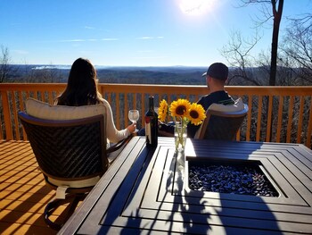 Newly Renovated Serenity Ridge Cabin Helen Cleveland Ga Reviews