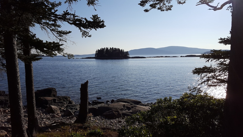 Schoodic Pen., Acadia Nat. Pk, Bar Harbor; Water - 5 Min. Walk