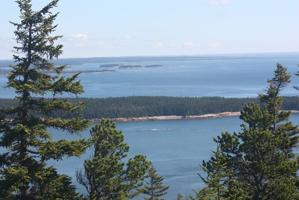 Schoodic Pen., Acadia Nat. Pk, Bar Harbor; Water - 5 Min. Walk