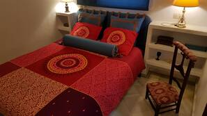 Individually decorated, individually furnished, free cribs/infant beds